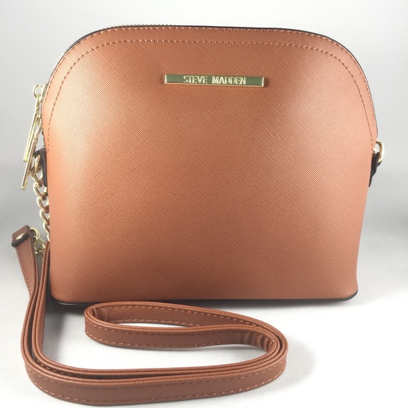 Steve Madden Handbags - STEVE MADDEN Crossbody Bag